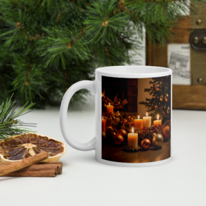 Weiße, glänzende Tasse Weihnachten Advent